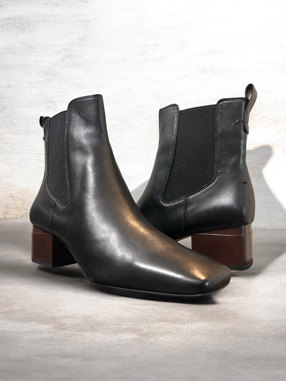 Franco Black Leather Ankle Boots and Booties Block Heel Size 10